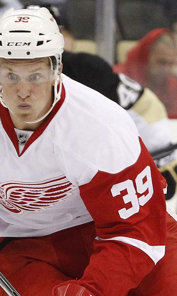 Mantha returns from injury; scores first goal of pro career